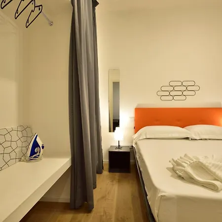 Tanzi 12 - Modern House Bari