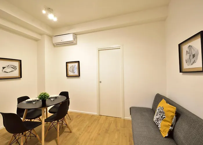 Tanzi 12 - Modern House Appartement *