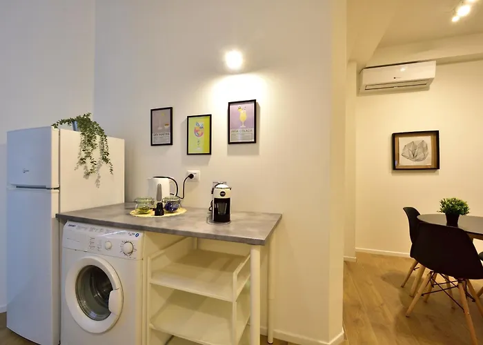 Tanzi 12 - Modern House Appartement