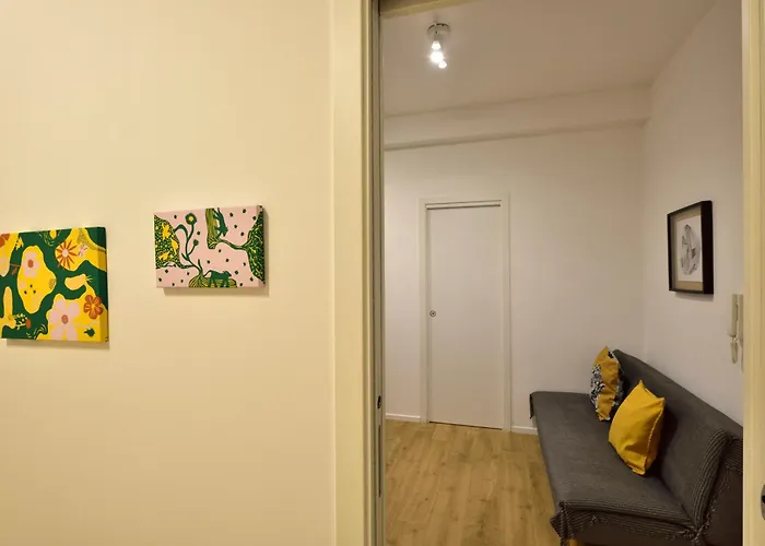 Tanzi 12 - Modern House Appartement *