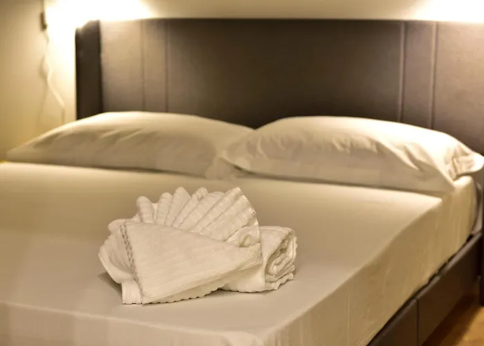 Tanzi 12 - Modern House * Bari