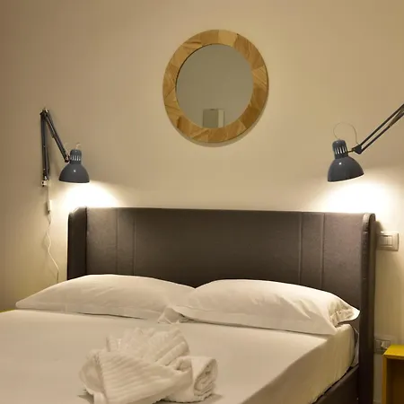 Tanzi 12 - Modern House Bari