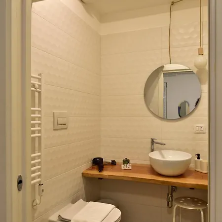 Tanzi 12 - Modern House Apartment