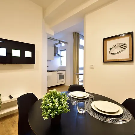 Tanzi 12 - Modern House Apartment Bari