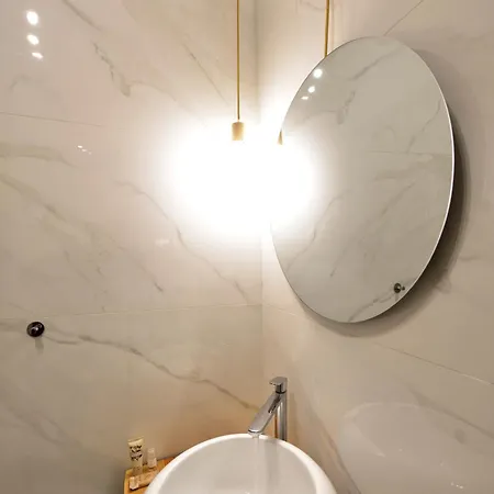 Tanzi 12 - Modern House Apartment Bari