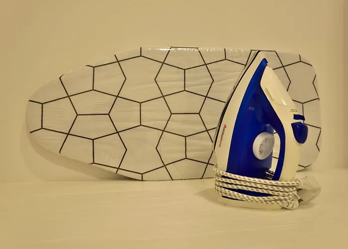 Tanzi 12 - Modern House Апартаменти